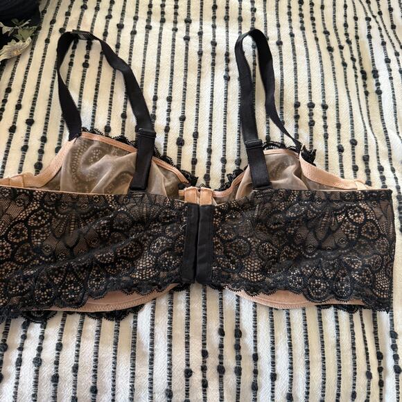 TORRID Curve | Black Lace Unlined Bra Balconette | 40 C BNWT - Picture 4 of 6